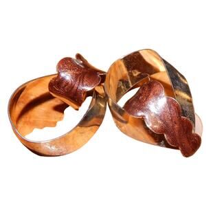 Vintage Goldtone Sparkly Brown Enamel Post Earrings Very Classy!